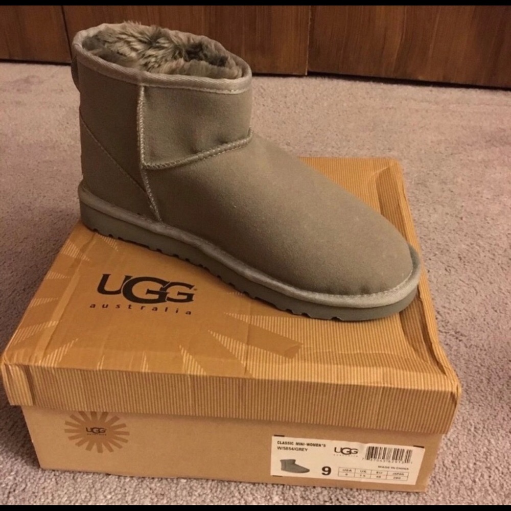 Reselling Ugg Minis